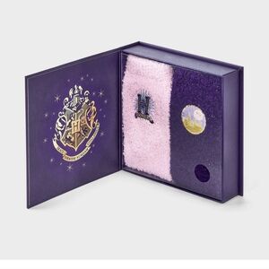 Harry Potter Purple and Gold Box With Fuzzy Socks